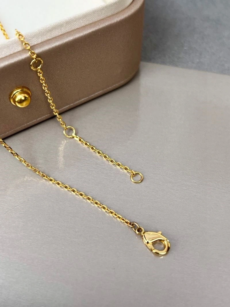 FashionForward Boucheron Necklaces 210872