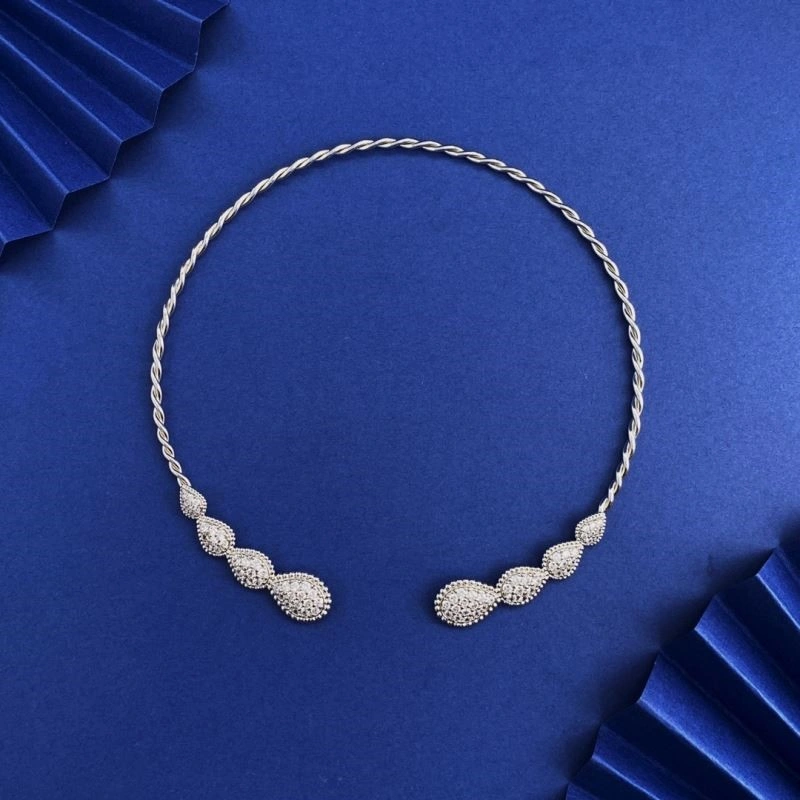 FreshLook Boucheron Necklaces 210098