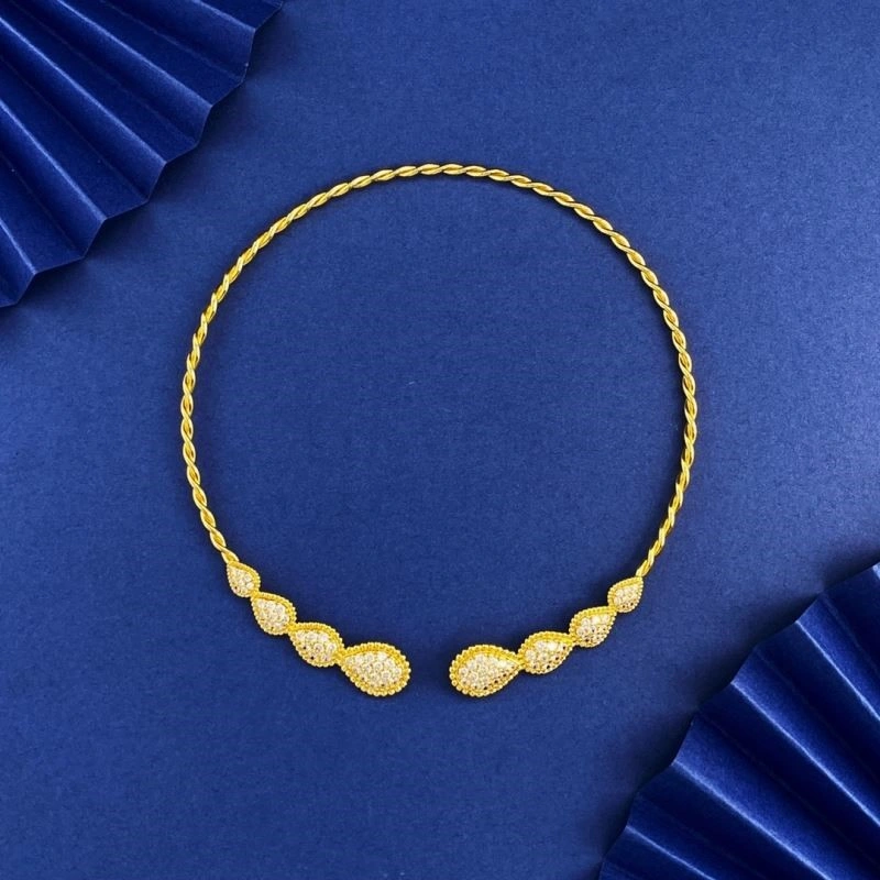 FreshLook Boucheron Necklaces 210098