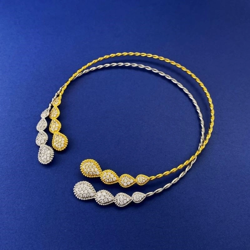 FreshLook Boucheron Necklaces 210098