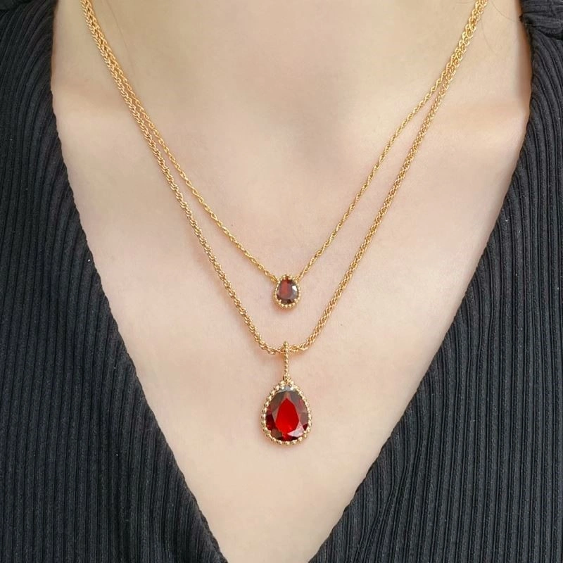 Classic Boucheron Necklaces 210090
