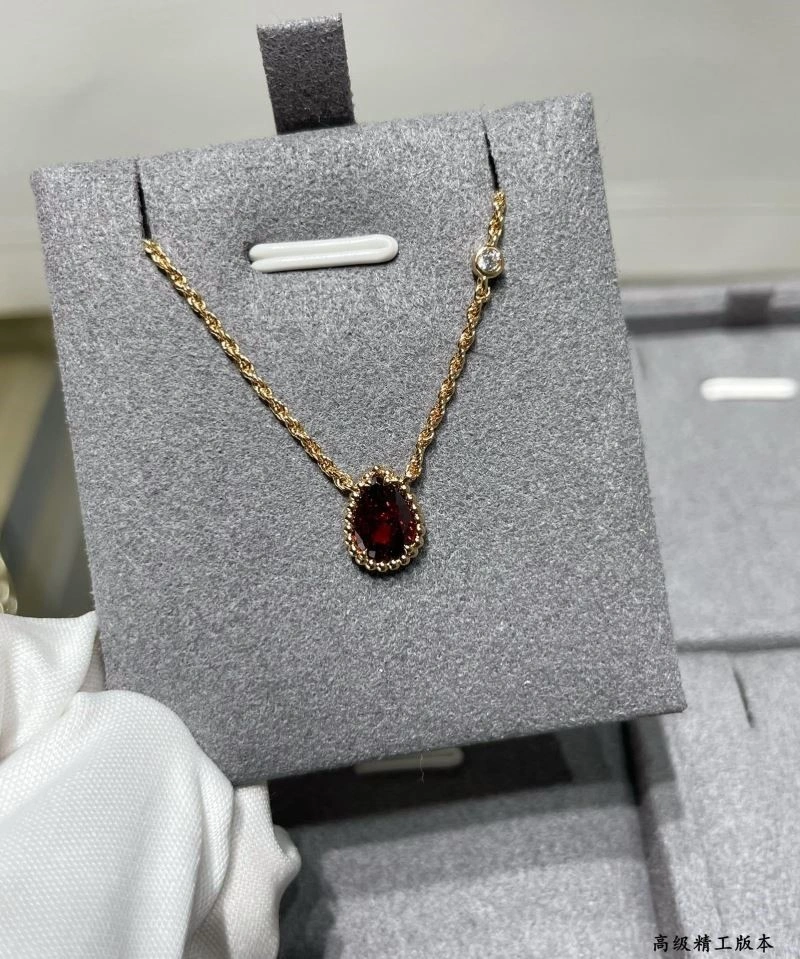 OdorResistant Boucheron Necklaces 210099