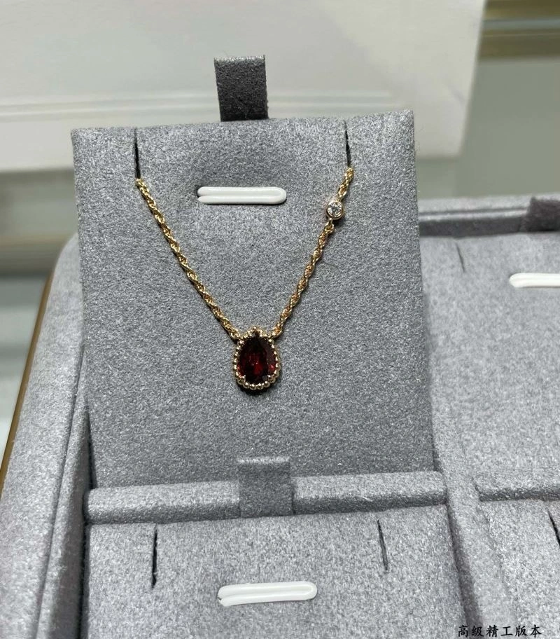 OdorResistant Boucheron Necklaces 210099
