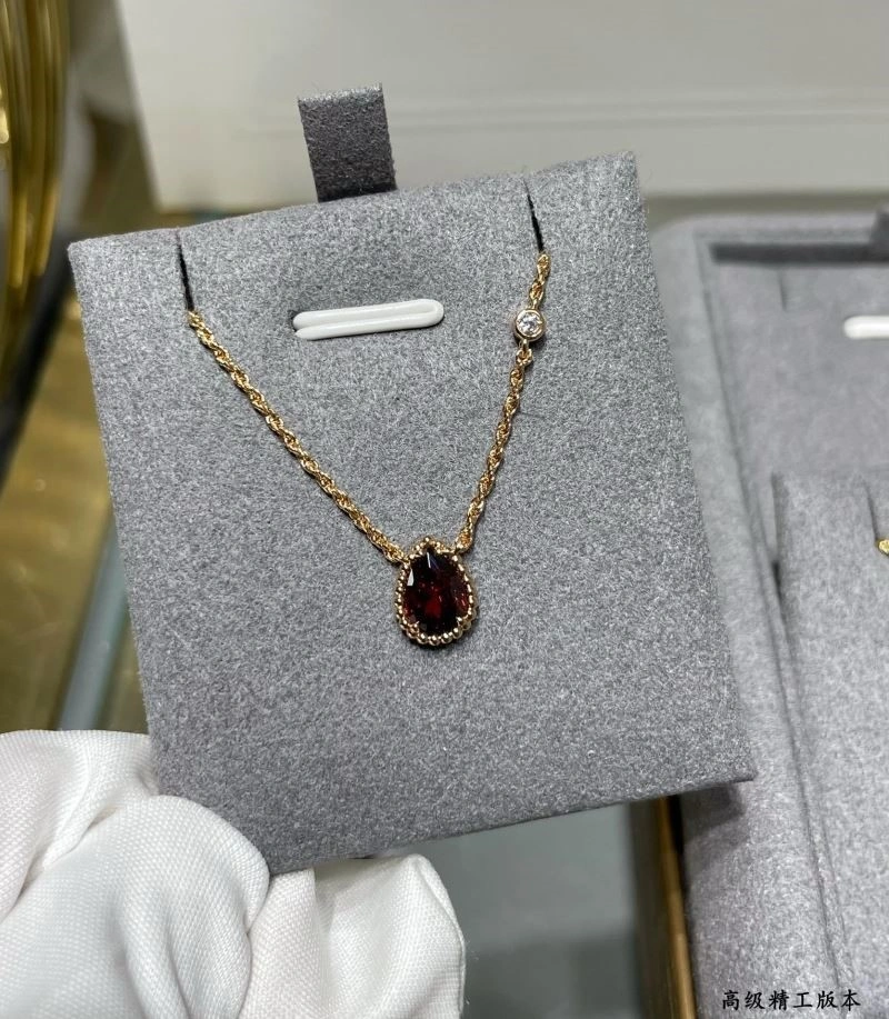 OdorResistant Boucheron Necklaces 210099