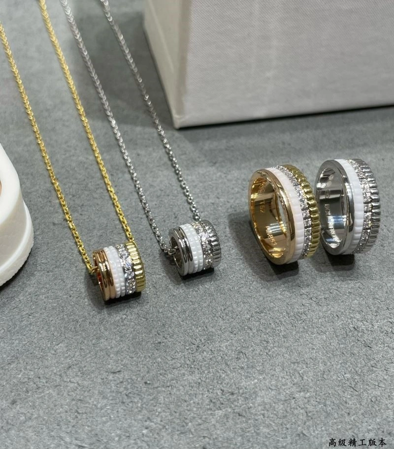 WrinkleFree Boucheron Necklaces 210104