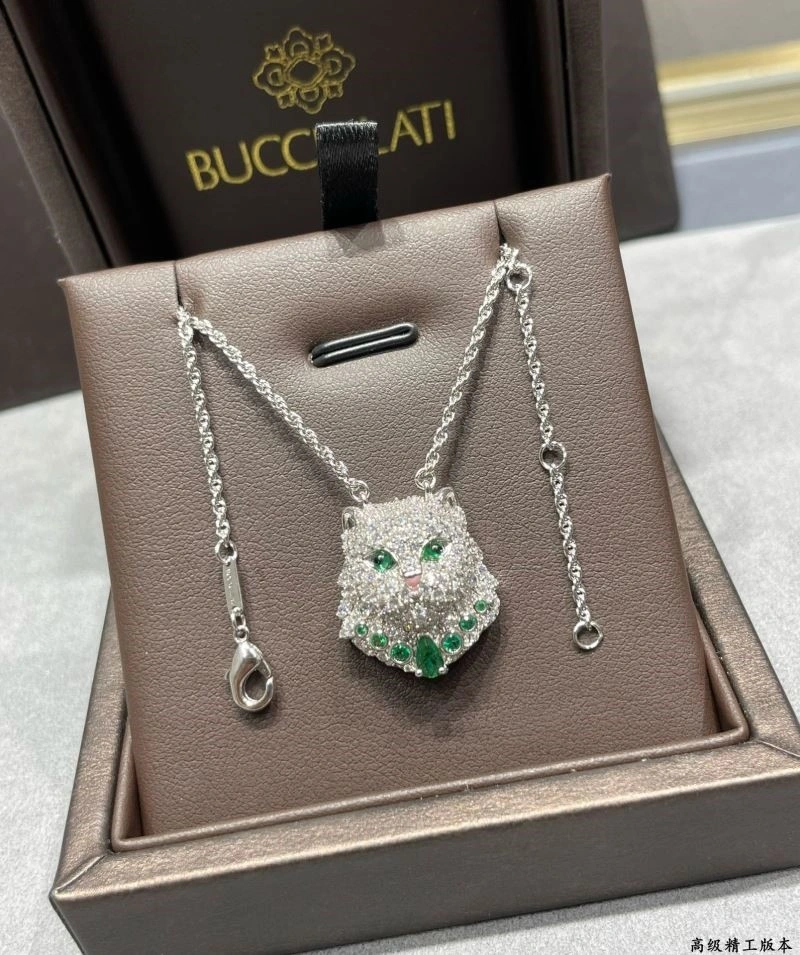 Boucheron Necklaces Breathable 210080