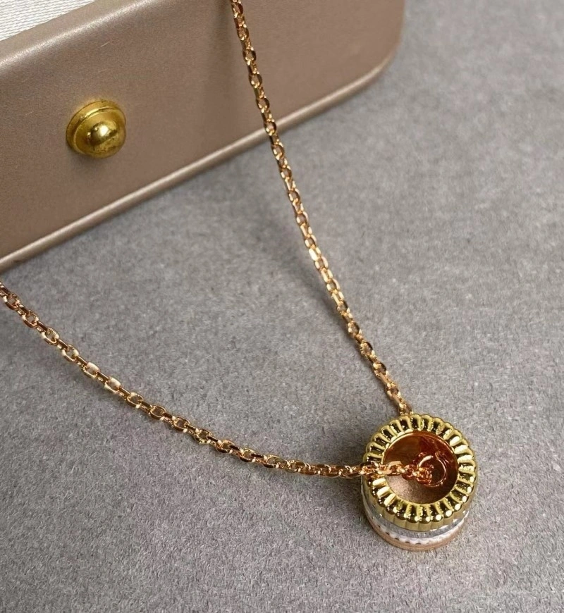 Comfortable Boucheron Necklaces 208857