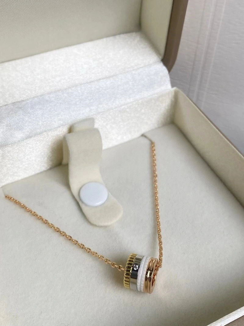 Comfortable Boucheron Necklaces 208857