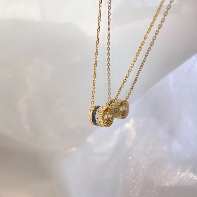 Sleek Boucheron Necklaces 208177