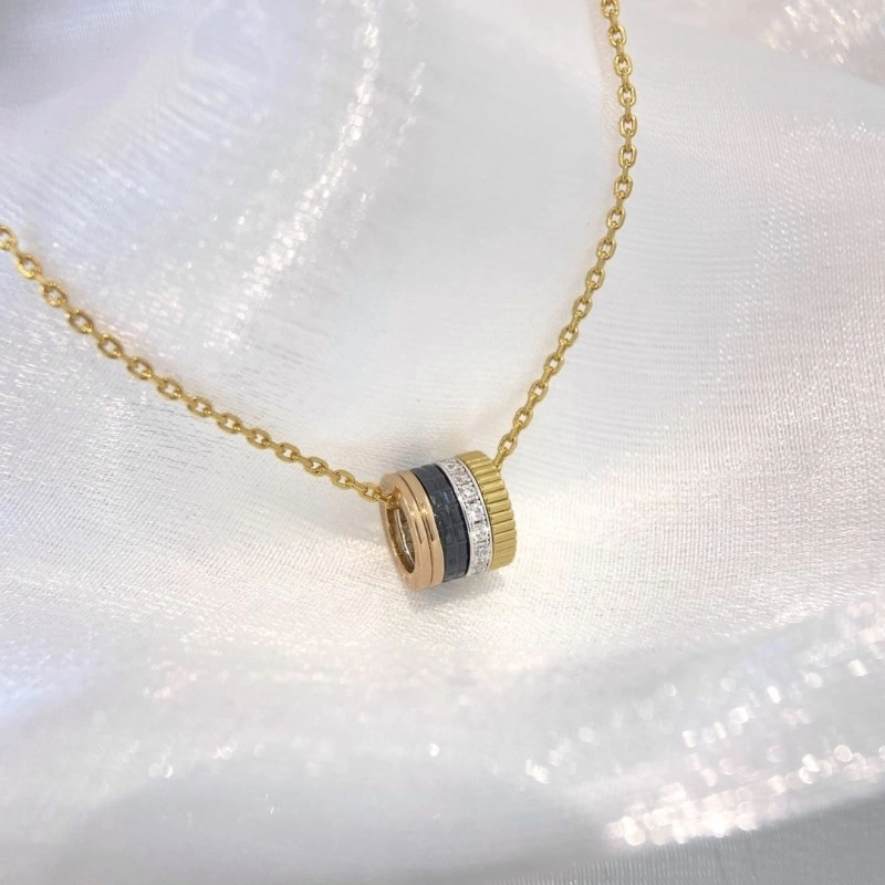 Sleek Boucheron Necklaces 208177