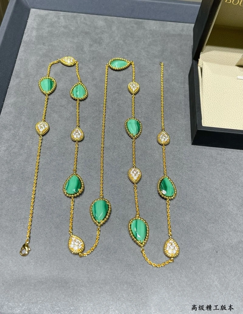 Boucheron Necklaces FreshLook 208155
