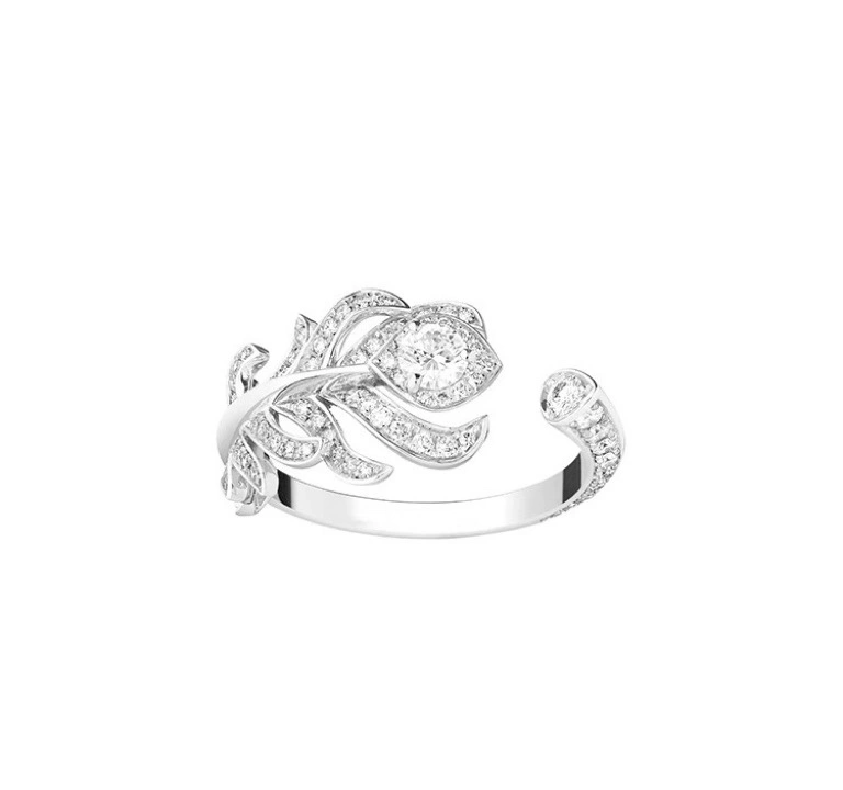 Minimalist Boucheron Rings 214011