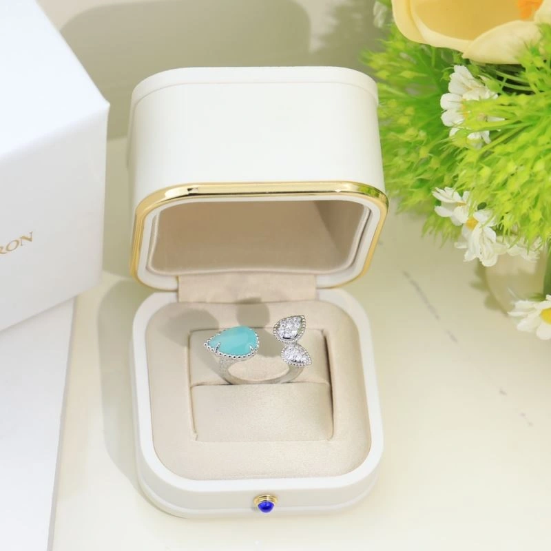 Effortless Boucheron Rings 214325