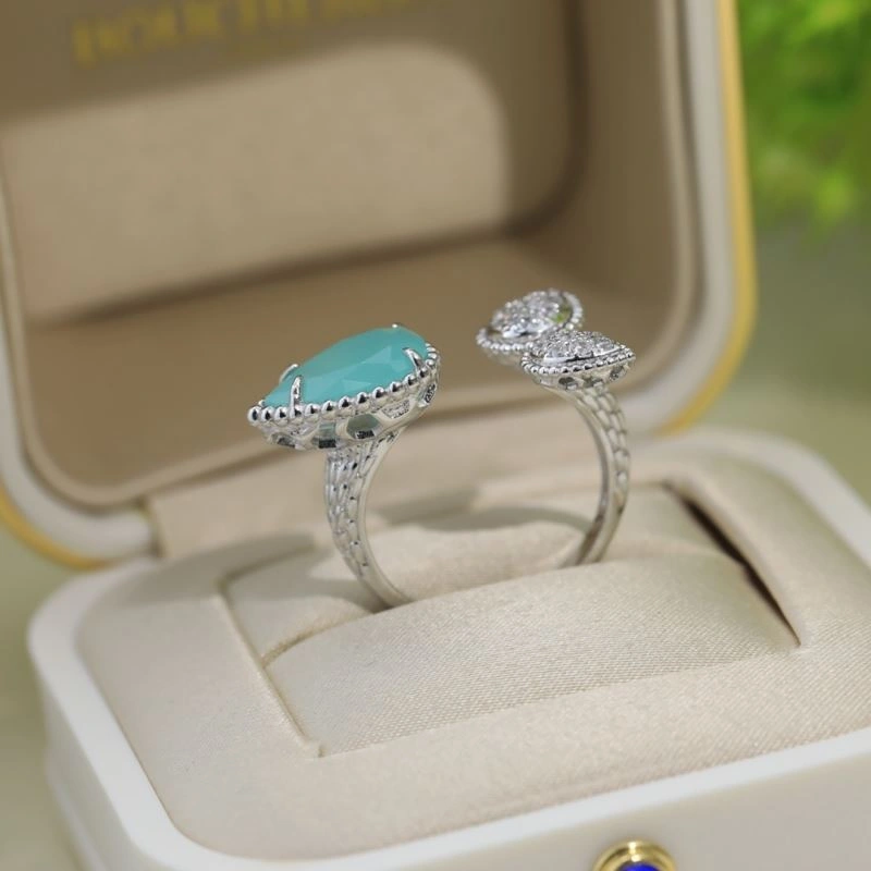 Effortless Boucheron Rings 214325