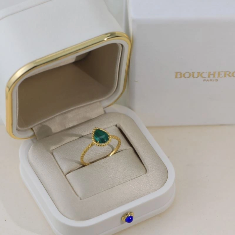 Sporty Boucheron Rings 214337