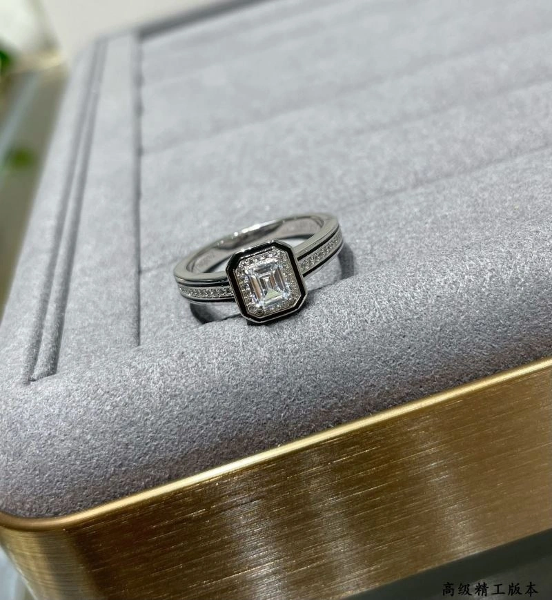 Boucheron Rings Lightweight 212365