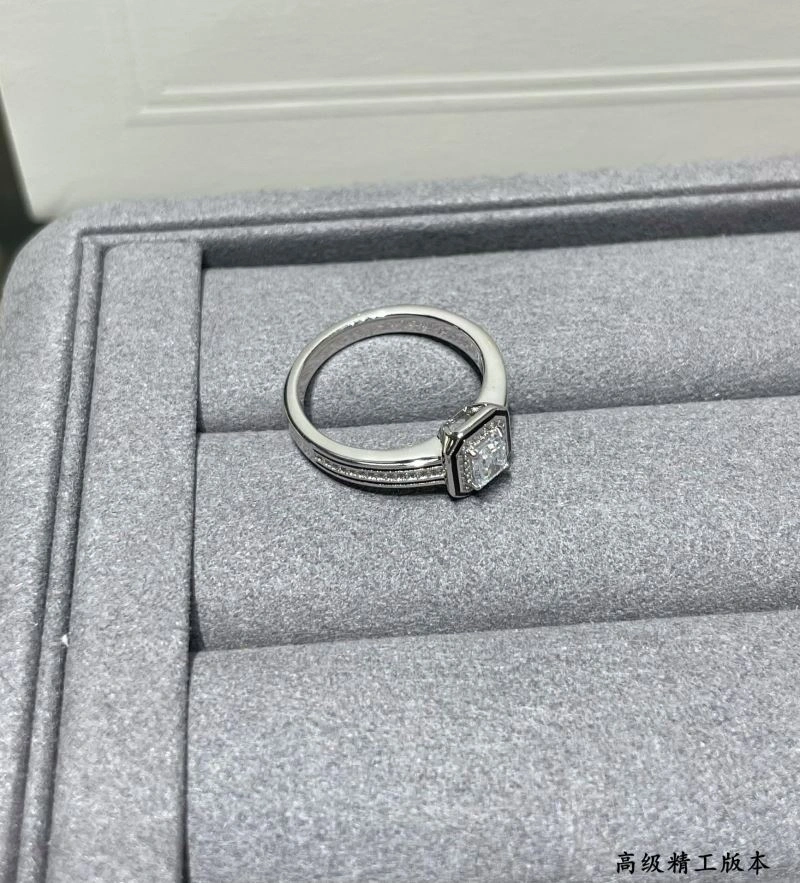 Boucheron Rings Lightweight 212365