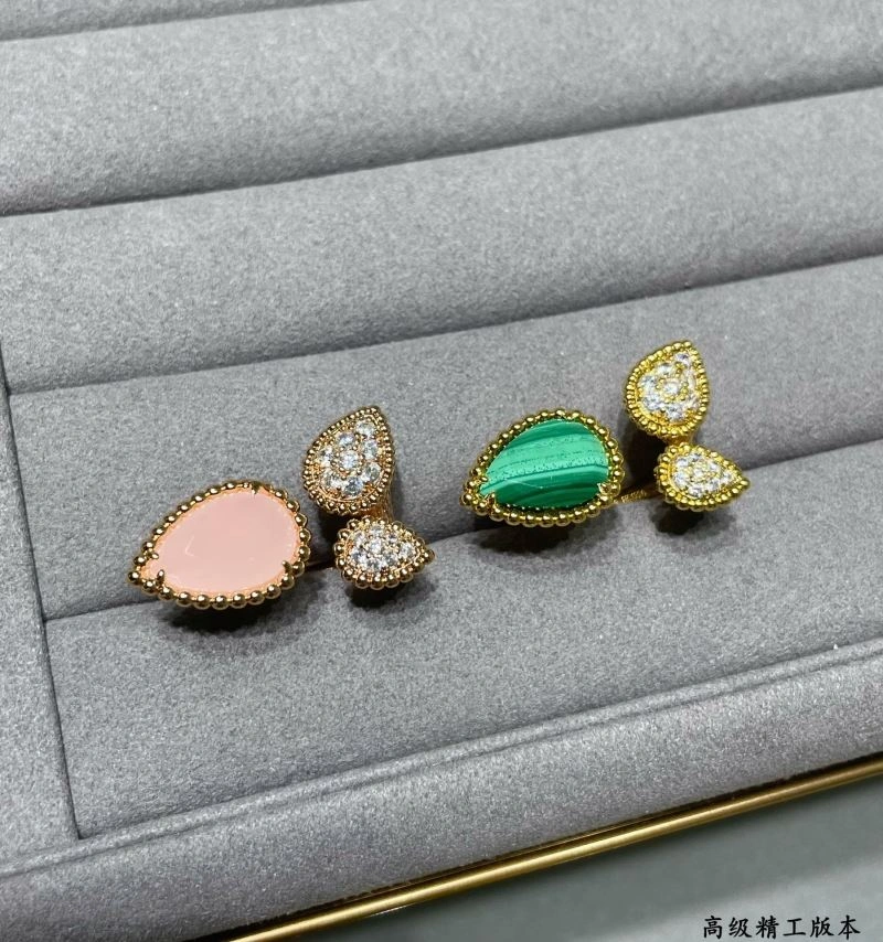 Boucheron Rings Sleek 212355