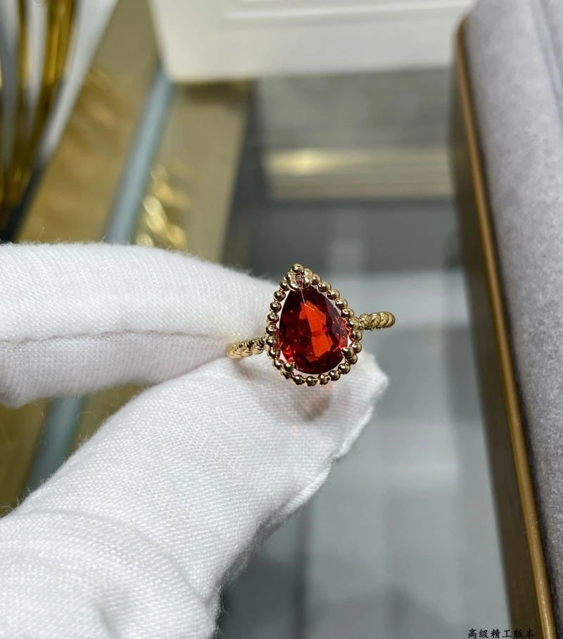 UrbanChic Boucheron Rings 210076