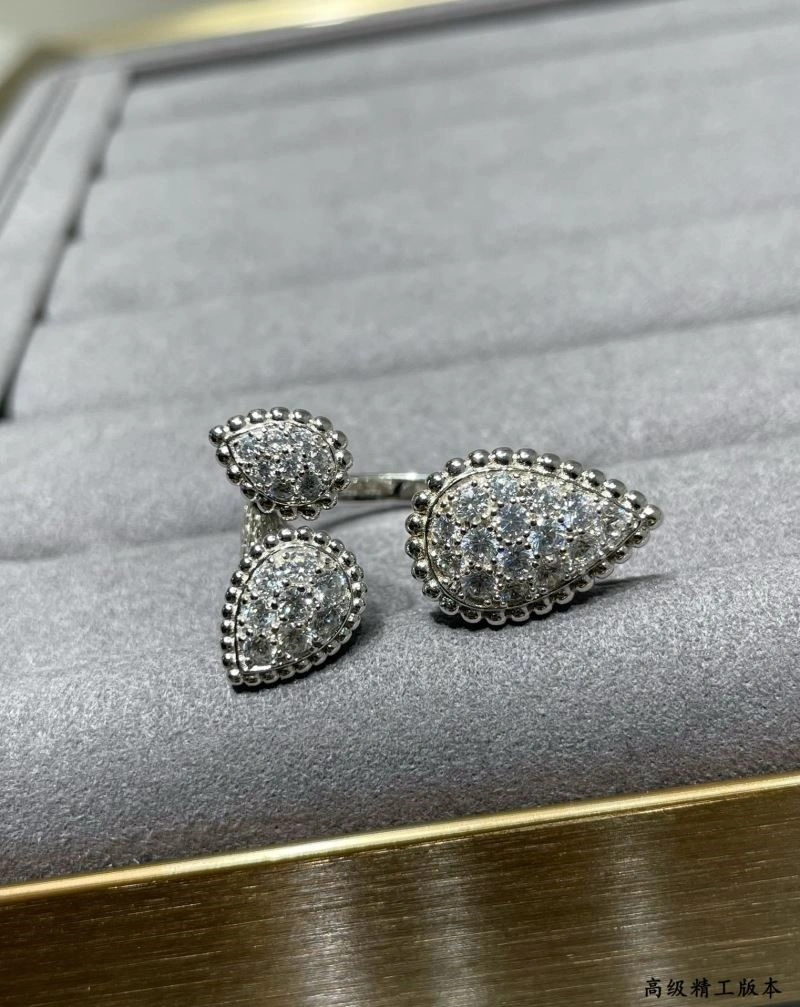 Boucheron Rings Cozy 210065