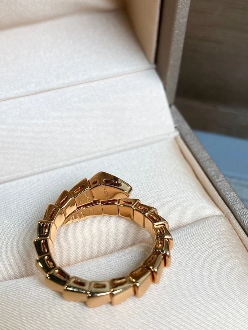 Boucheron Rings Classic 208849