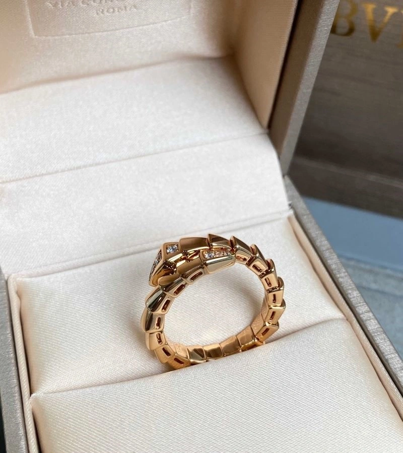 Boucheron Rings Classic 208849