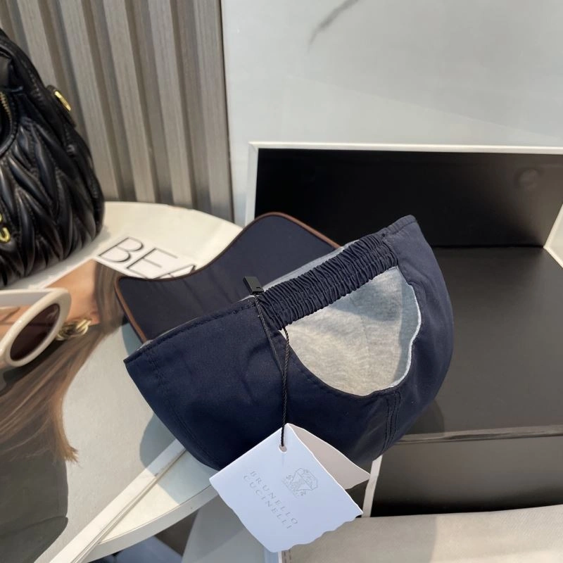 Brunello Cucinelli Caps Youthful 260561