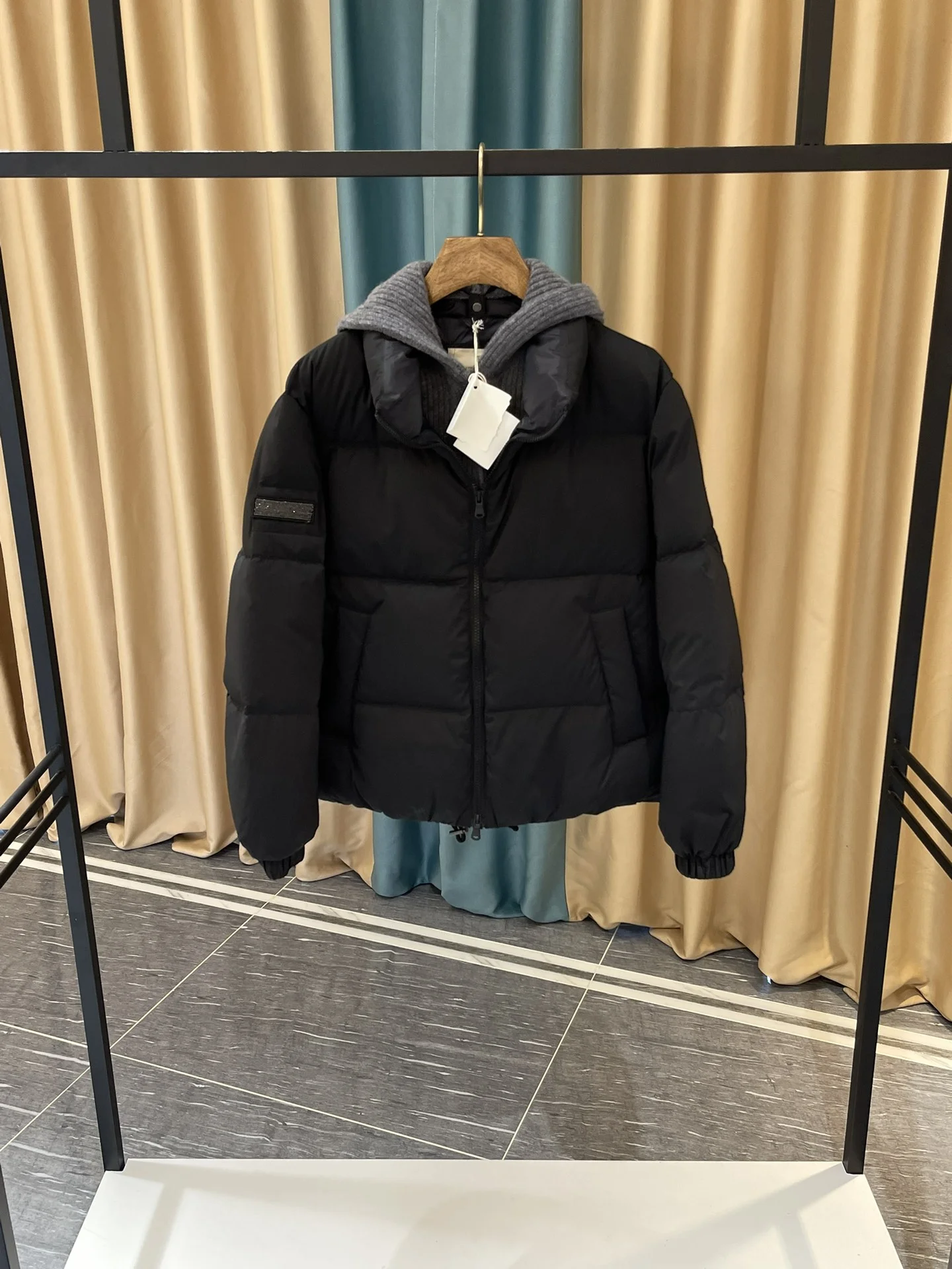 Brunello Cucinelli Down Jackets Bold 165481