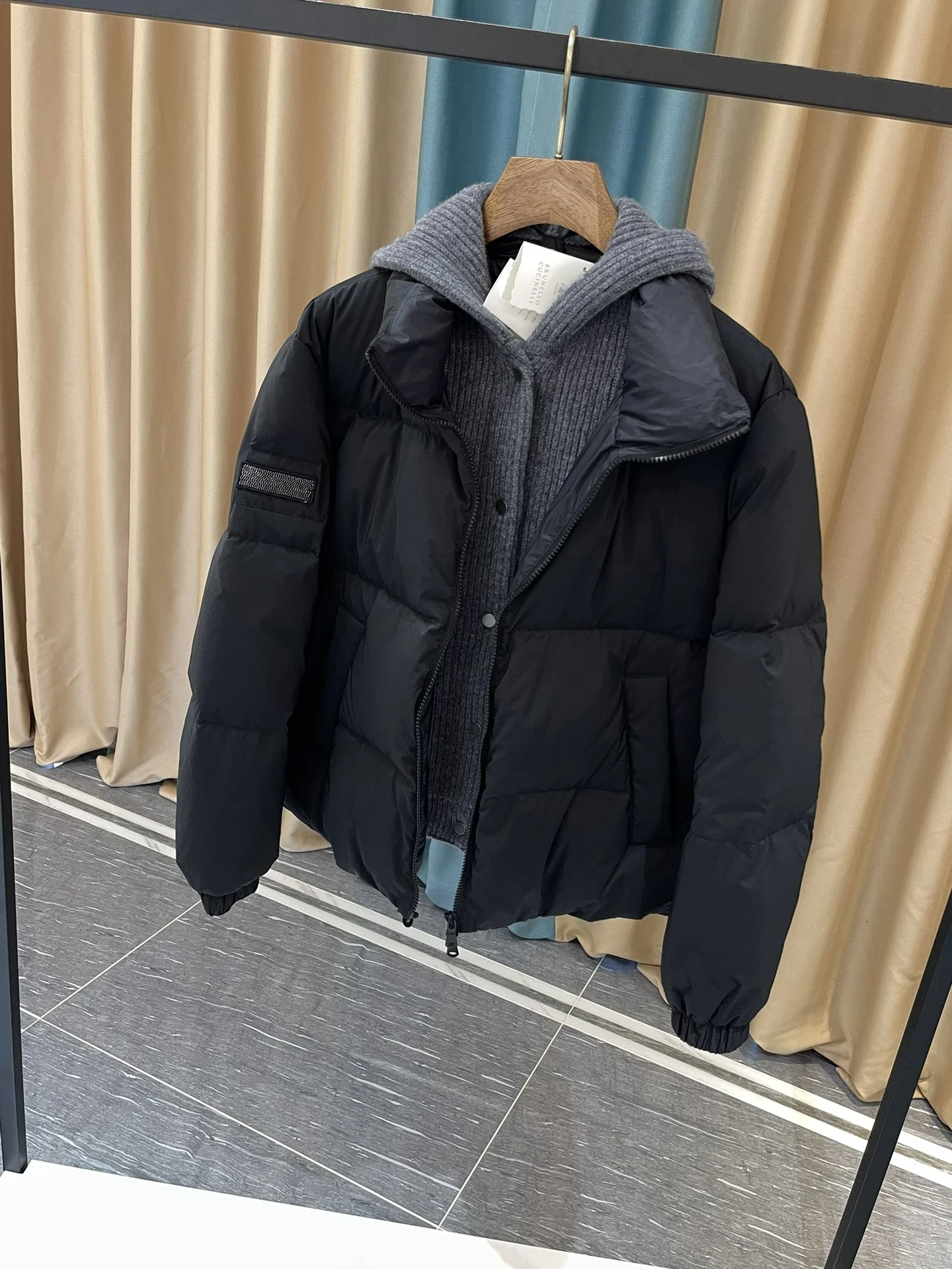 Brunello Cucinelli Down Jackets Bold 165481