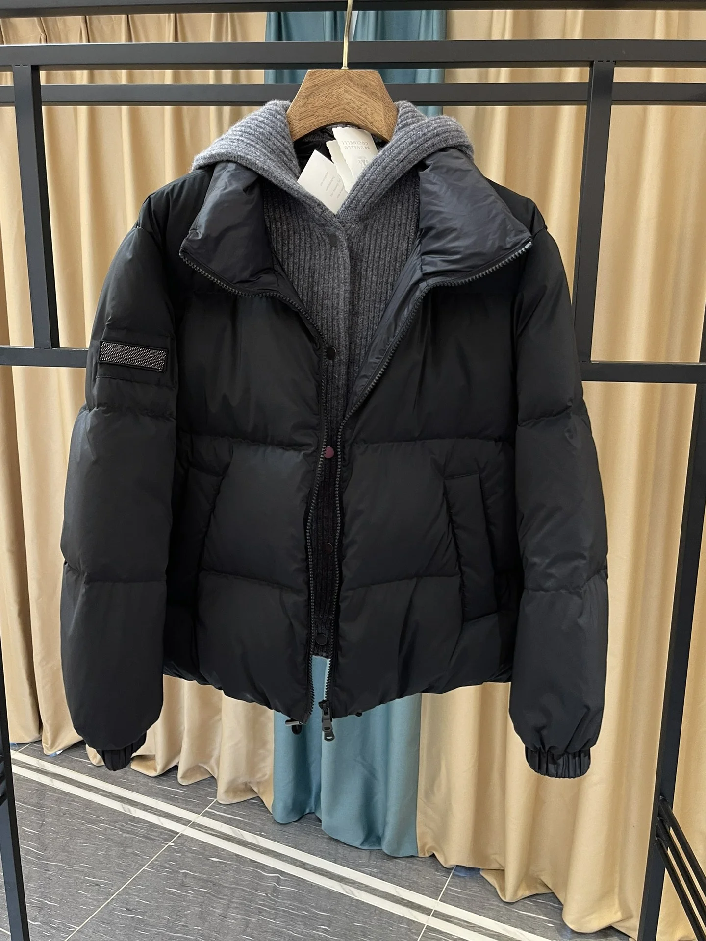 Brunello Cucinelli Down Jackets Bold 165481