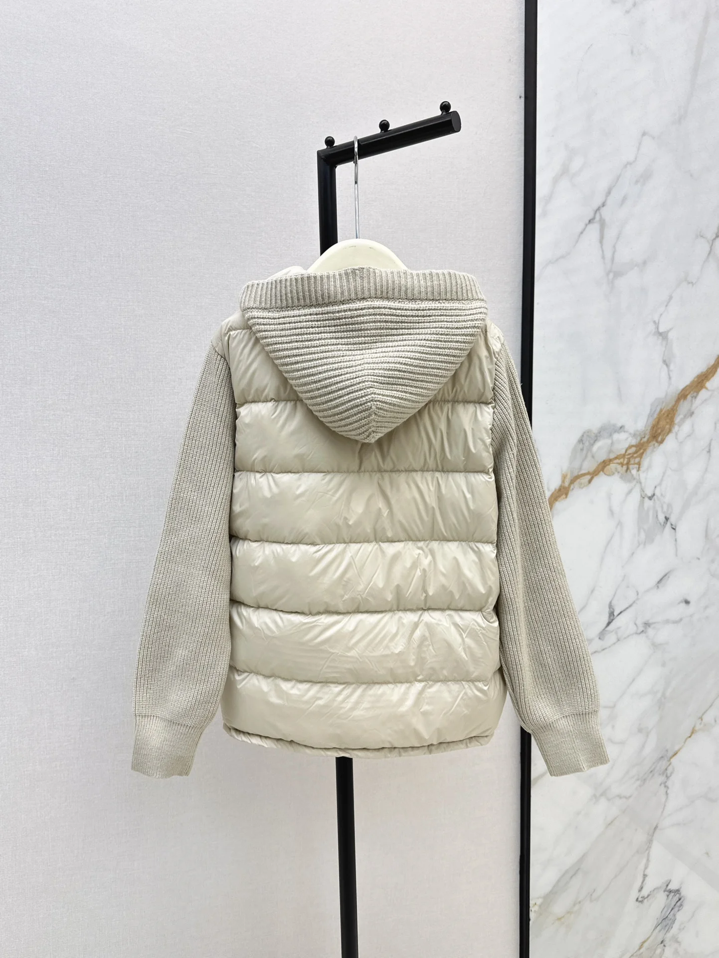 Brunello Cucinelli Down Jackets Elegant 165470