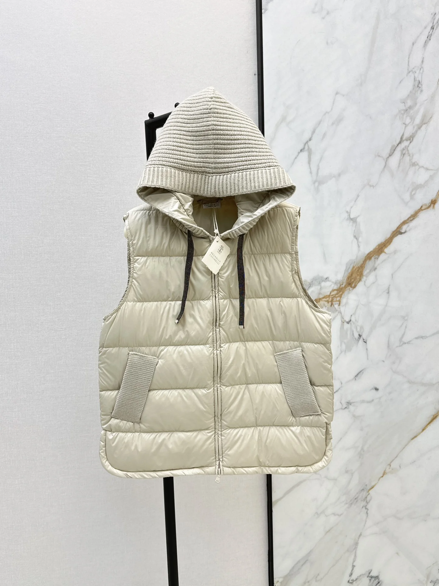 Brunello Cucinelli Down Jackets Cozy 165523