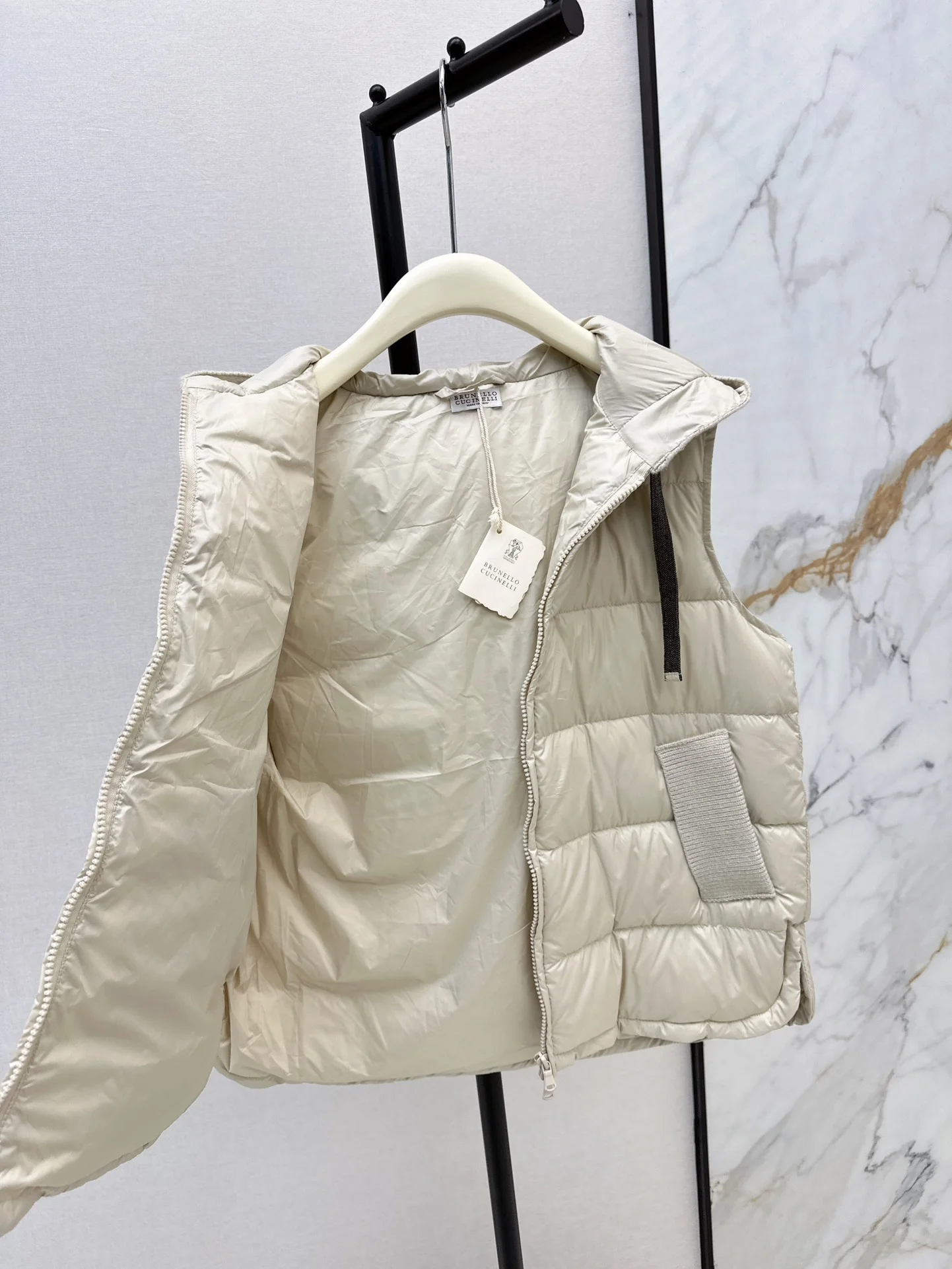 Brunello Cucinelli Down Jackets Cozy 165523