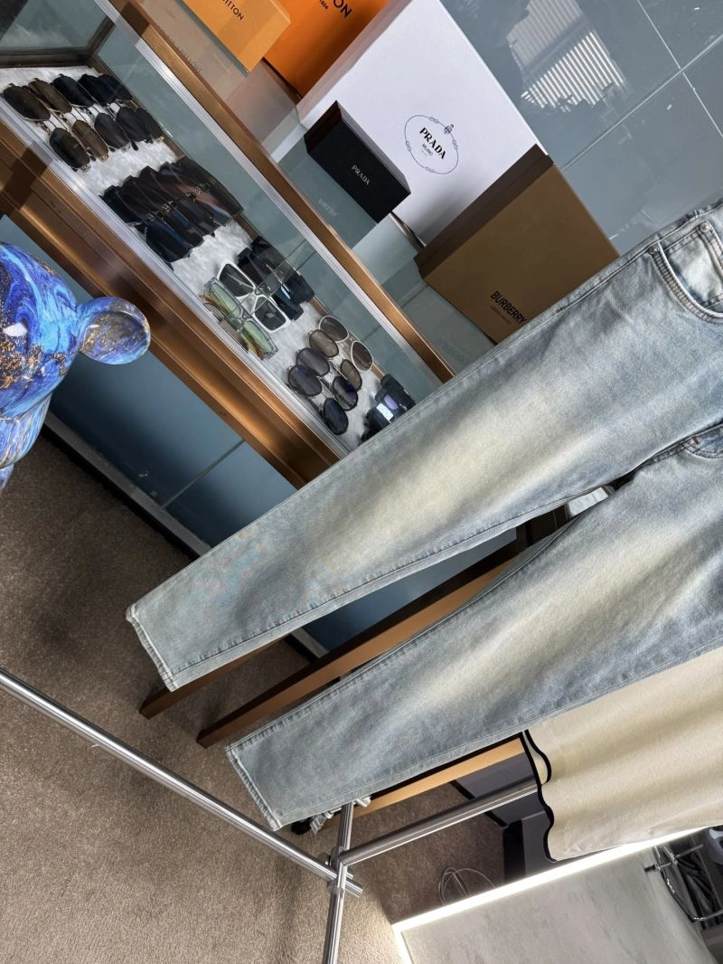 Brunello Cucinelli Jeans Comfortable 159711