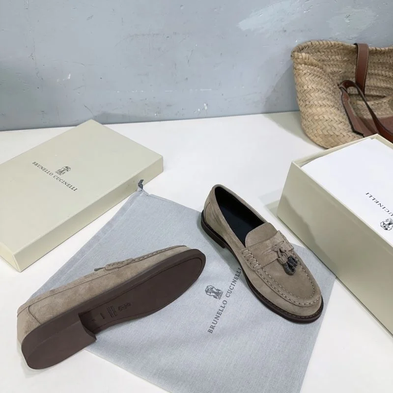 Sleek Brunello Cucinelli Shoes 12749