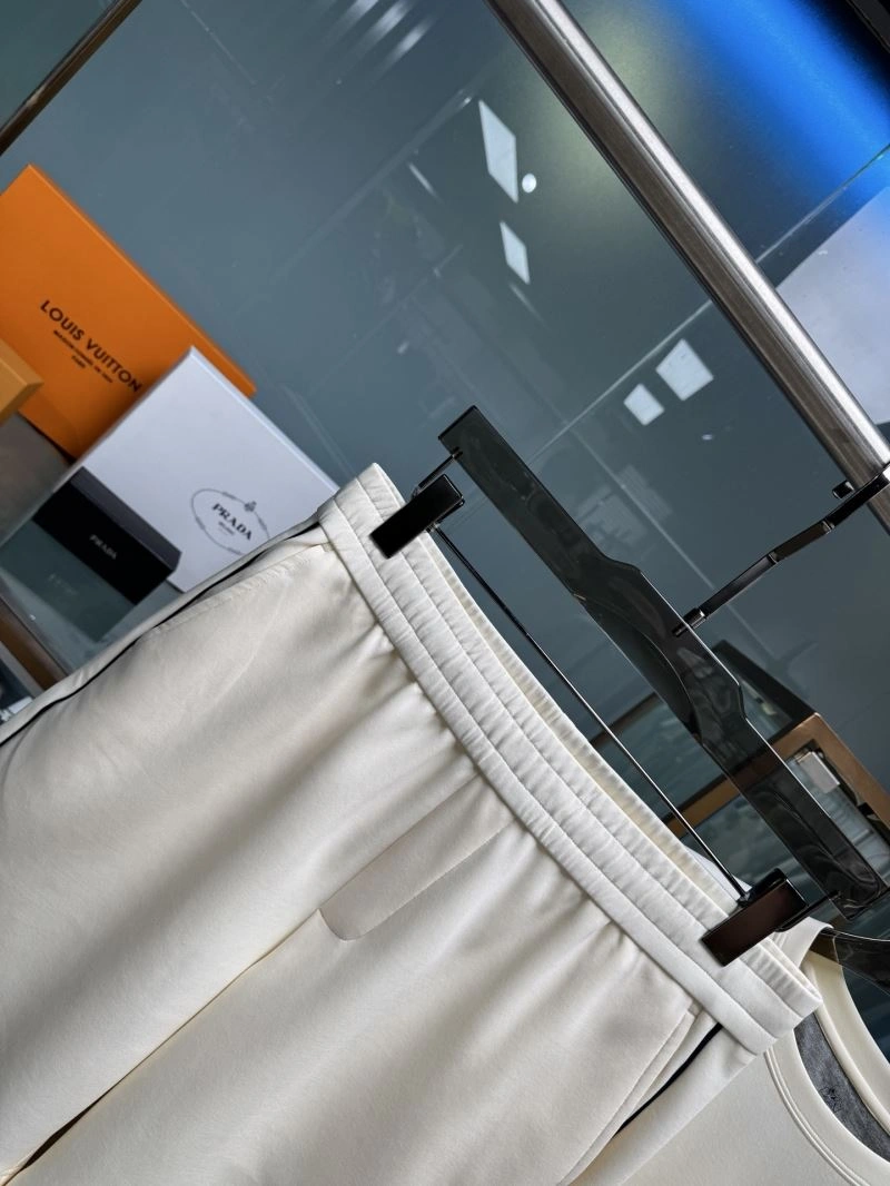 Brunello Cucinelli Short Pants Sporty 161944