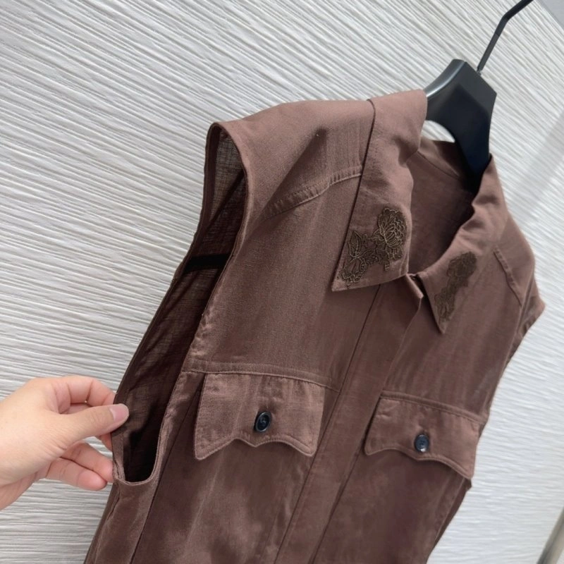 Brunello Cucinelli Short Suits Neat 151931
