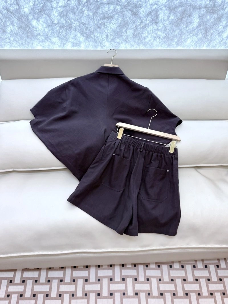 Brunello Cucinelli Short Suits SmartChoice 155037