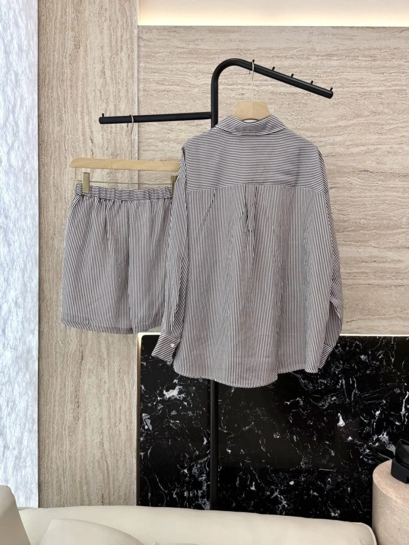 Attractive Brunello Cucinelli Short Suits 155012