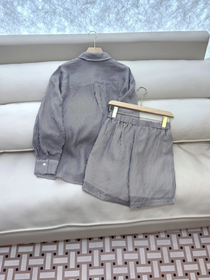 Attractive Brunello Cucinelli Short Suits 155012