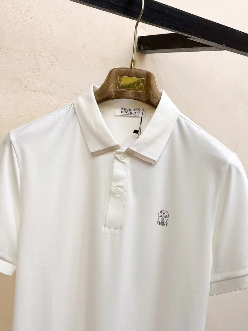 Brunello Cucinelli T-Shirts Snug 163046