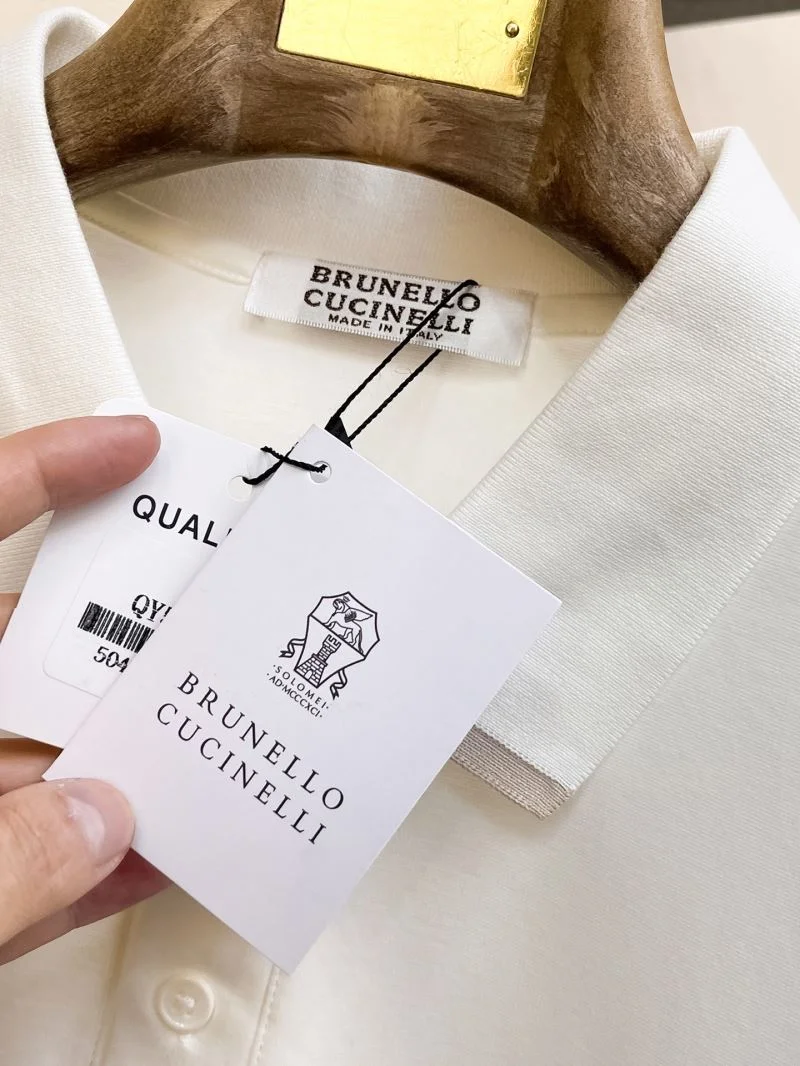 Brunello Cucinelli T-Shirts Snug 163046