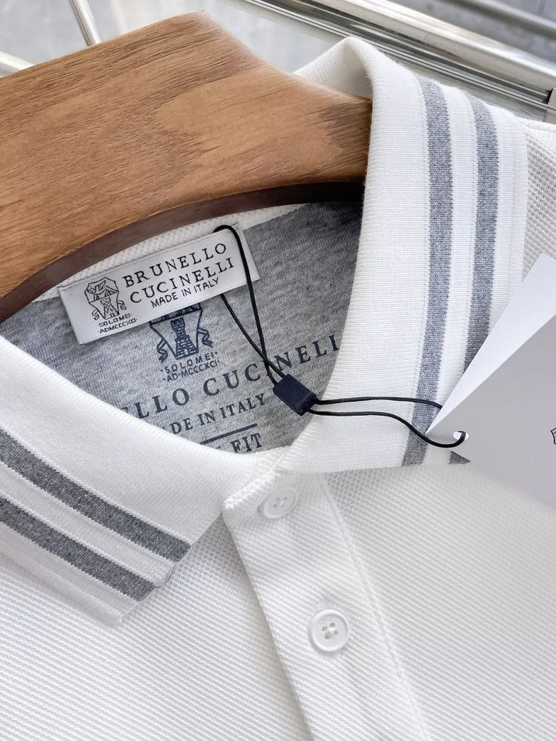 Brunello Cucinelli T-Shirts Snug 163042