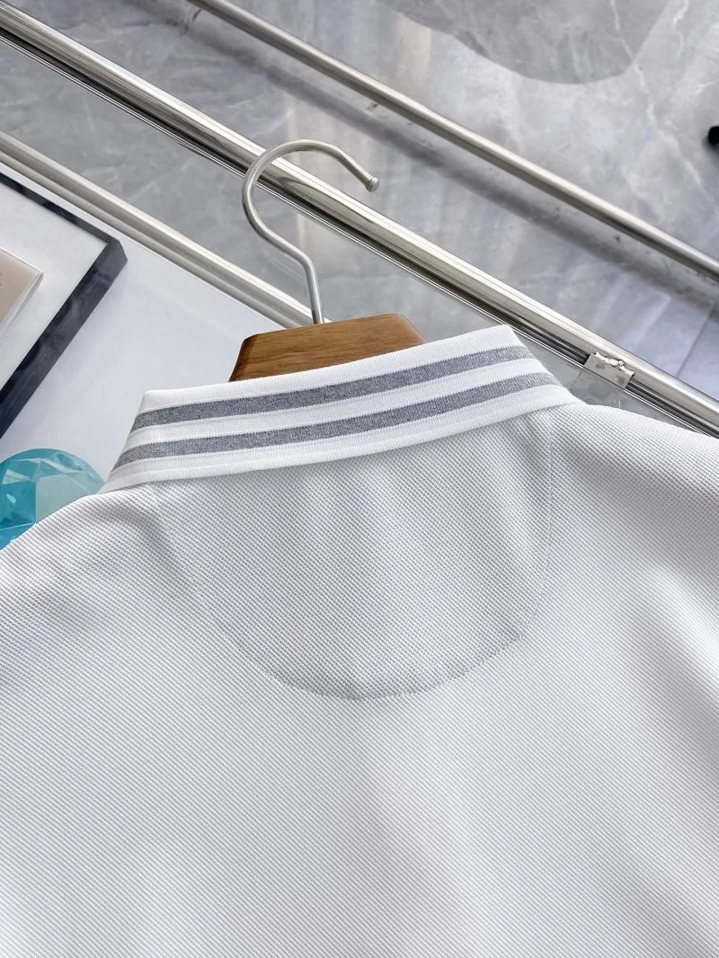 Brunello Cucinelli T-Shirts Snug 163042