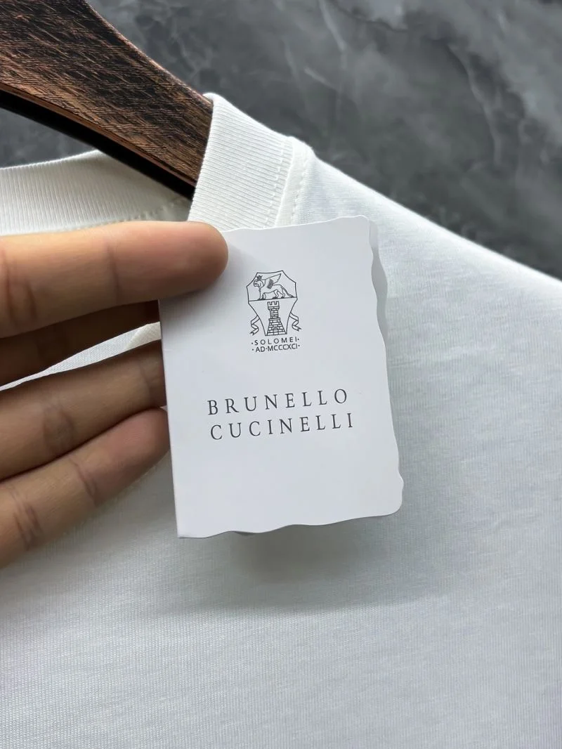 Sophisticated Brunello Cucinelli T-Shirts 163037