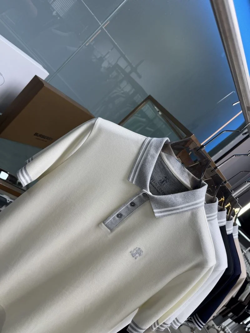 Brunello Cucinelli T-Shirts Trendsetting 163026