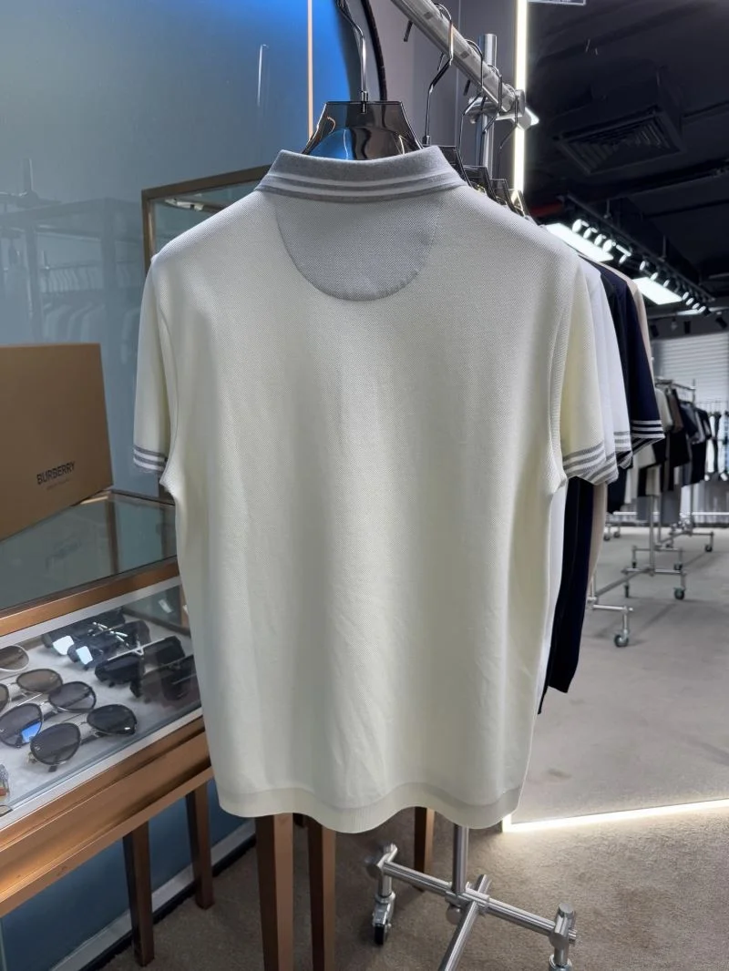 Brunello Cucinelli T-Shirts Trendsetting 163026