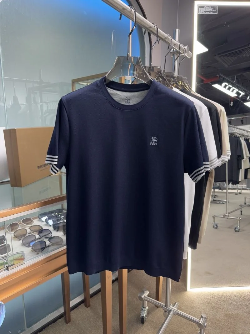 Brunello Cucinelli T-Shirts Neat 163021