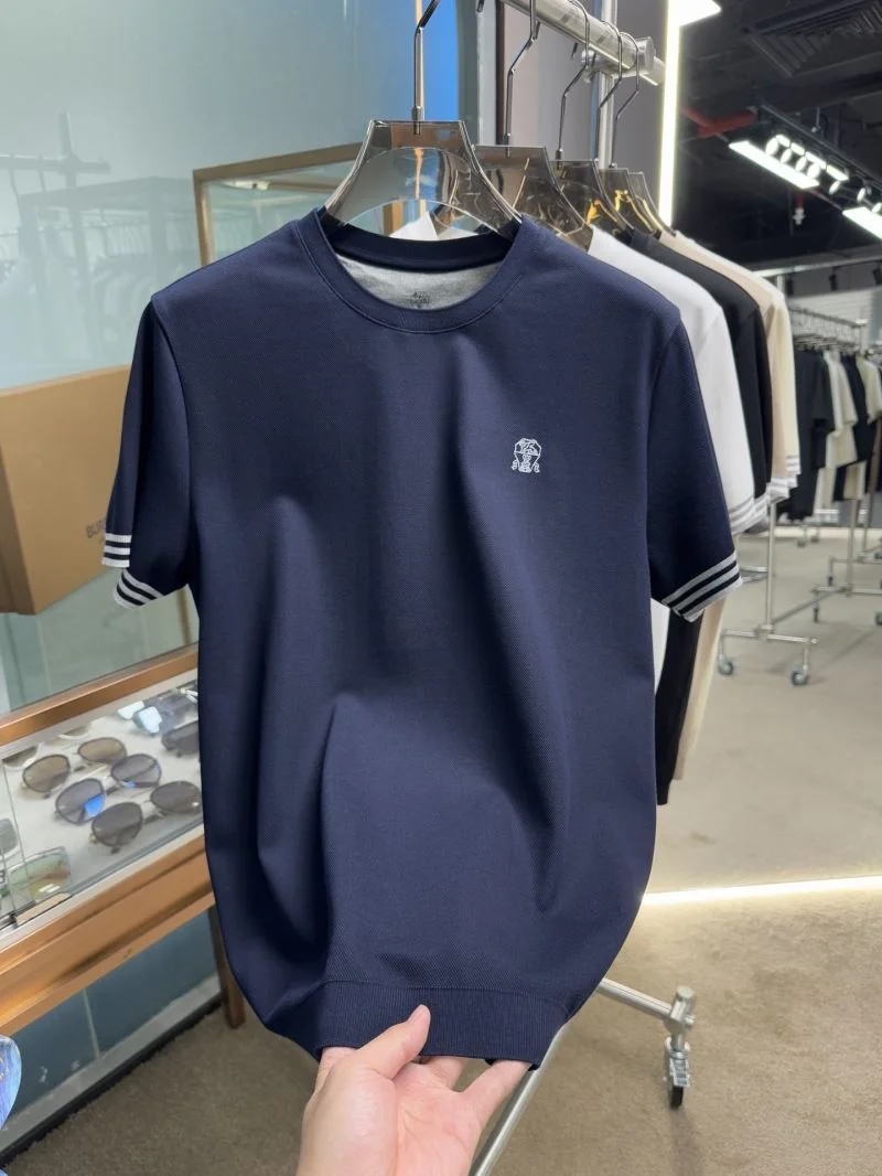 Brunello Cucinelli T-Shirts Neat 163021