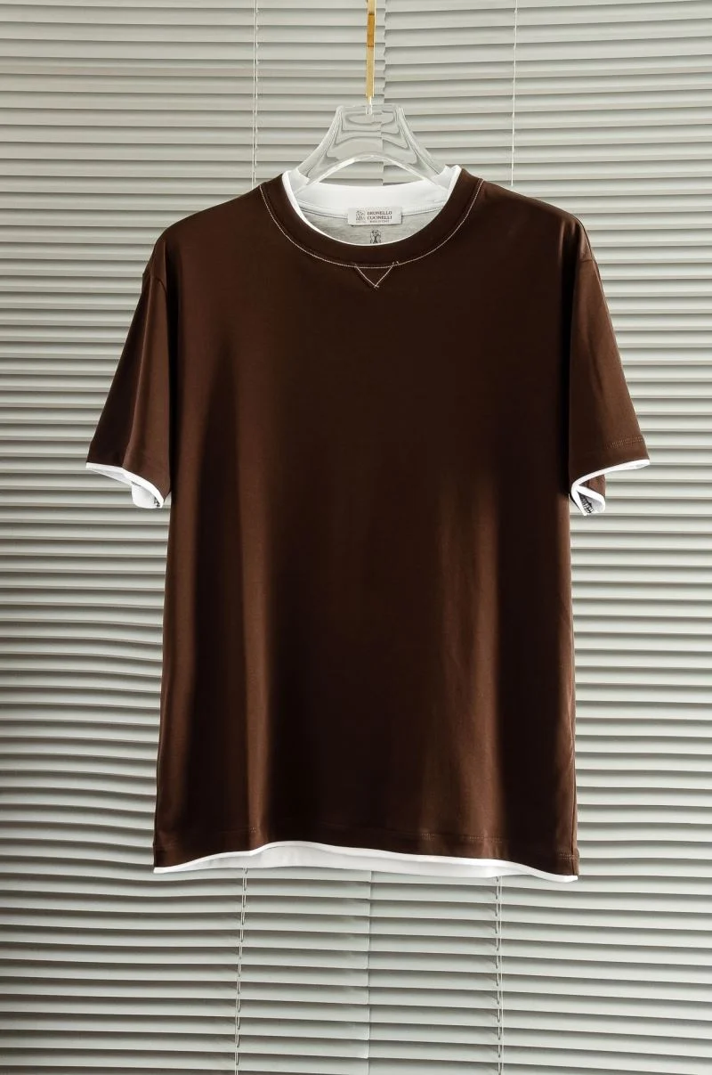 Brunello Cucinelli T-Shirts Youthful 163017